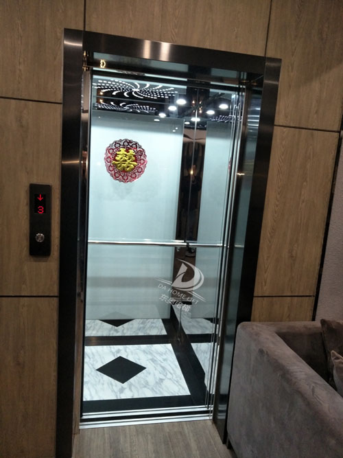 泉州晉江家庭別墅電梯實(shí)物案例 泉州晉江家庭別墅電梯實(shí)物案例